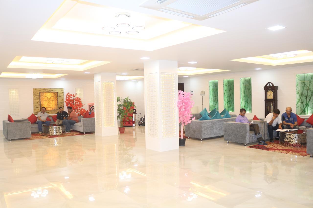 Hotel Harrison Palace Biratnagar Bagian luar foto