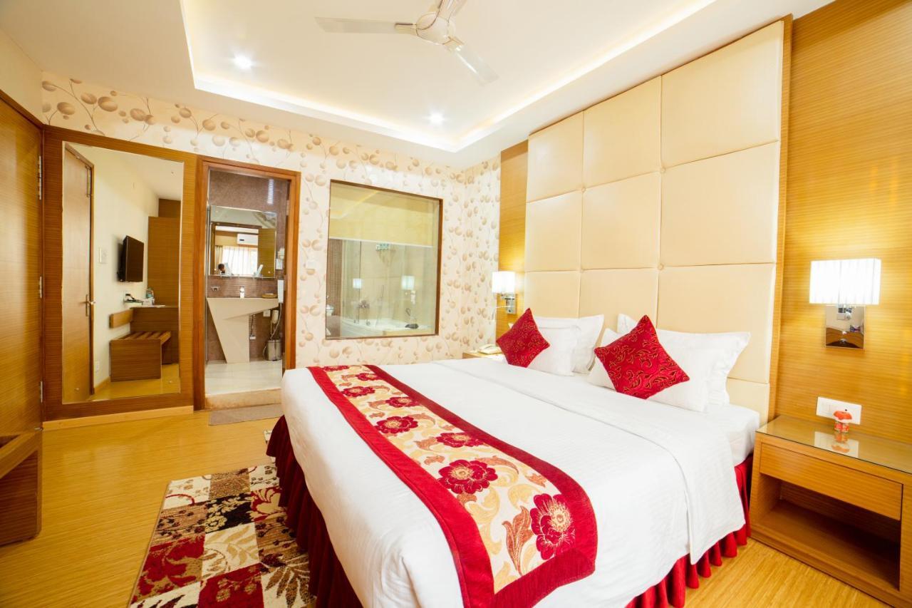Hotel Harrison Palace Biratnagar Bagian luar foto